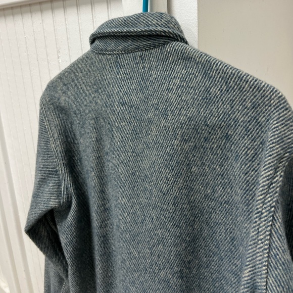 Vintage Men’s Medium Blue Wool Button Down Shirt - Picture 10 of 11